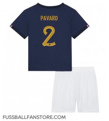 Frankreich Benjamin Pavard #2 Replik Heimtrikot Kinder WM 2022 Kurzarm (+ Kurze Hosen)
